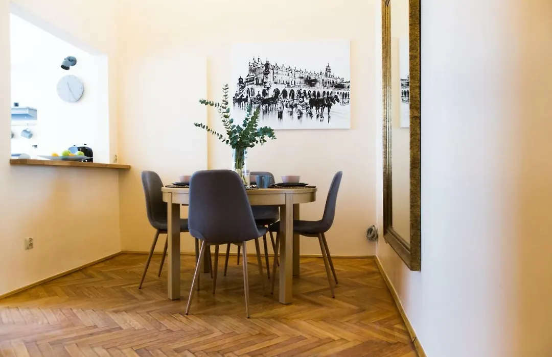 Apartments Roman-1